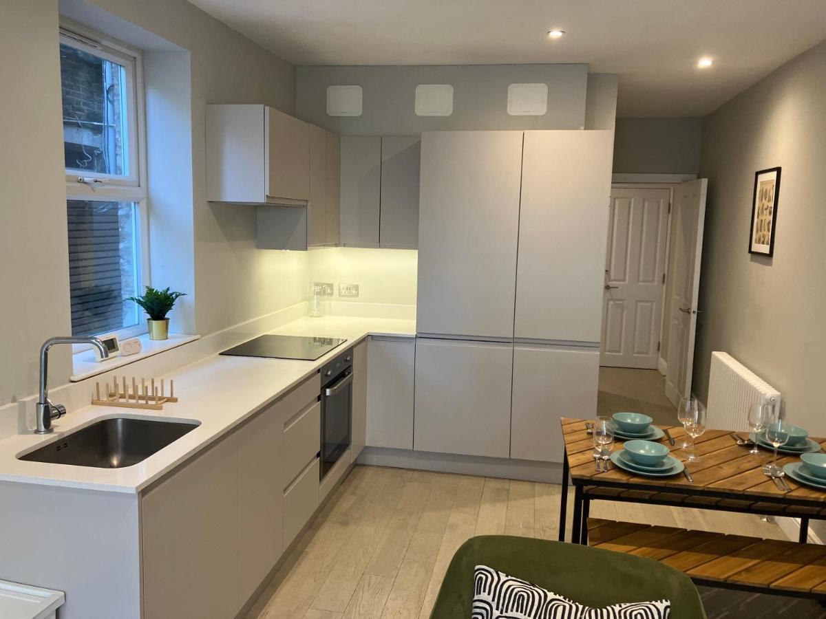 Spectacular 2 Bed Apartment With Lovely Terrace - 1 The Southwell London Exterior foto